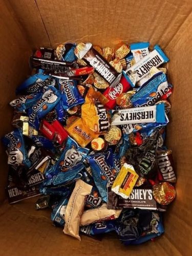 Chocolate Variety Bulk Box 5.6LBS (150 Count) photo review